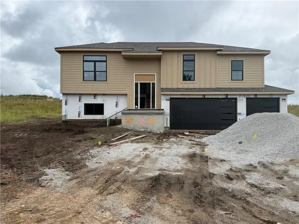 2129 Deerfield Terrace, Liberty, MO 64068 - #1