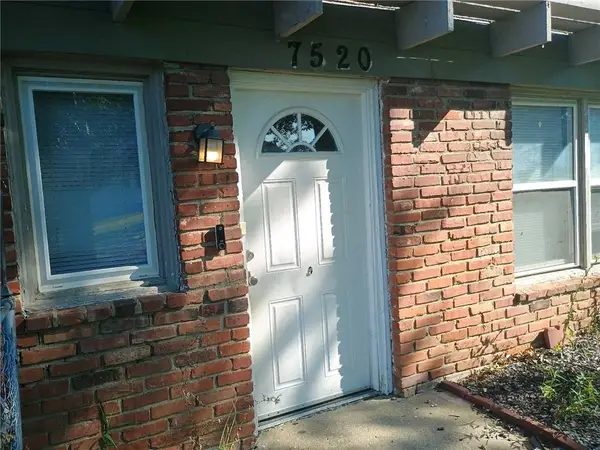 7520 E 75th Street, Kansas City, MO 64138