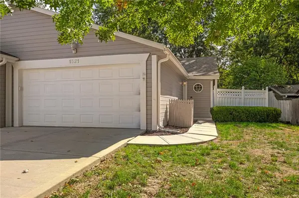 1521 E 123rd Street, Olathe, KS 66061