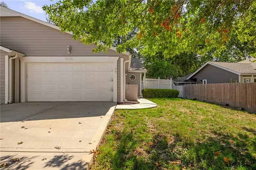 1521 E 123rd Street, Olathe, KS 66061 - #2