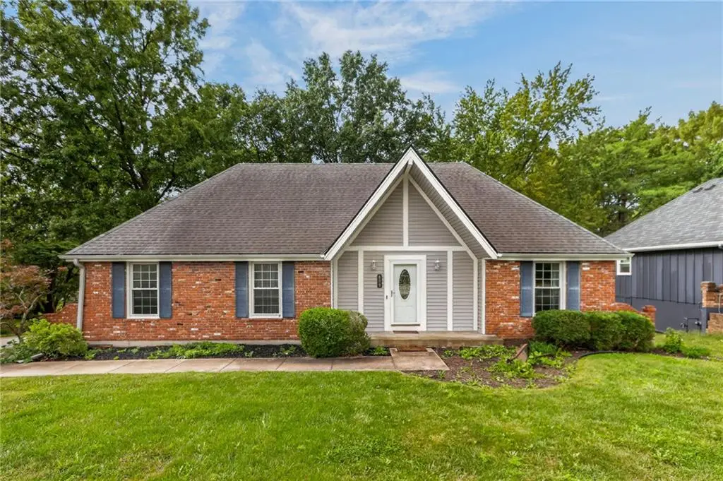 609 Nashua Road, Liberty, MO 64068 - #1