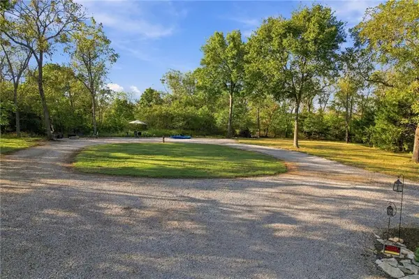 45 & 49 Locust Lane, Linn Valley, KS 66040