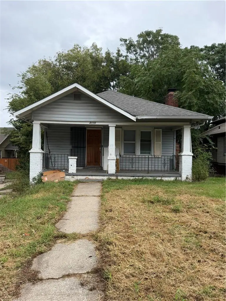 2110 E 69th Street, Kansas City, MO 64132 - #1
