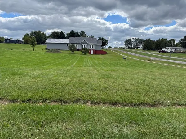 200 Oak Street, Pattonsburg, MO 64670