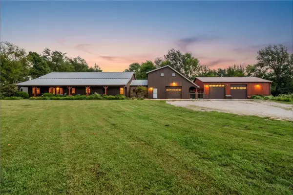 253 SE 13 Highway, Warrensburg, MO 64093
