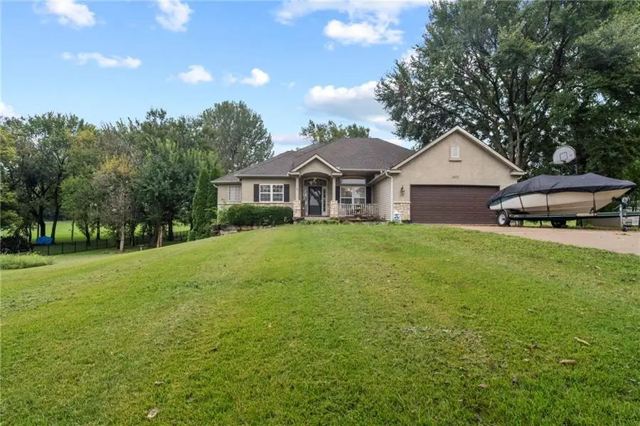 3935 N 125th Street, Kansas City, KS 66109 - #3