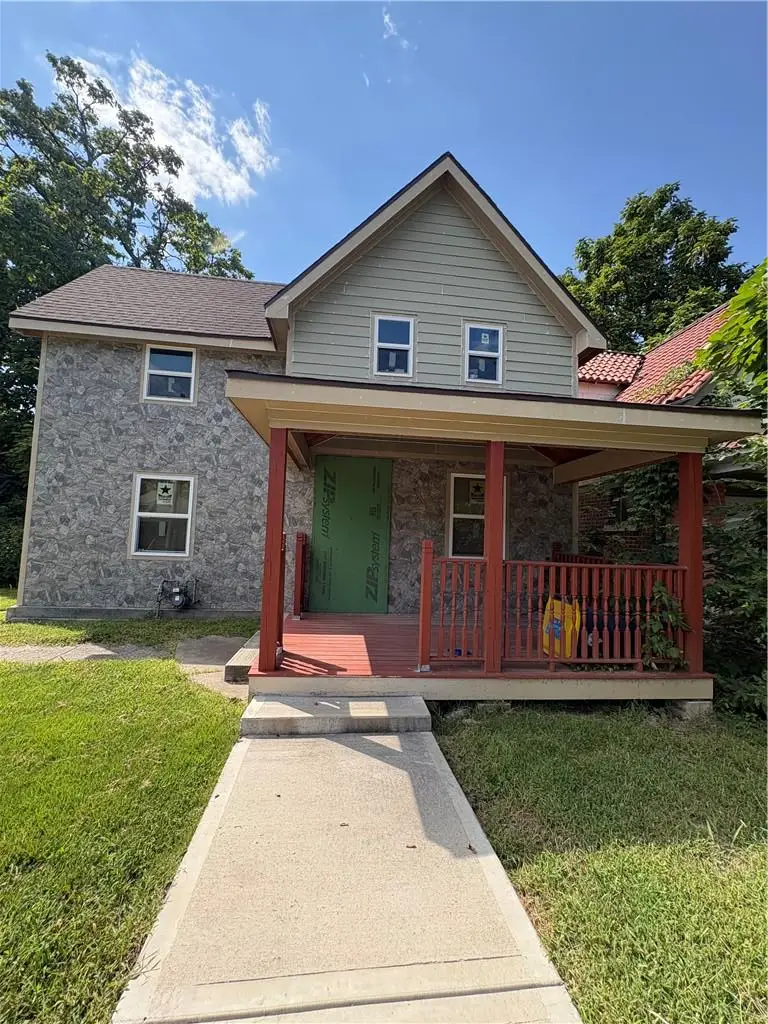 Woodland Avenue, Kansas City, MO 64110 - #1
