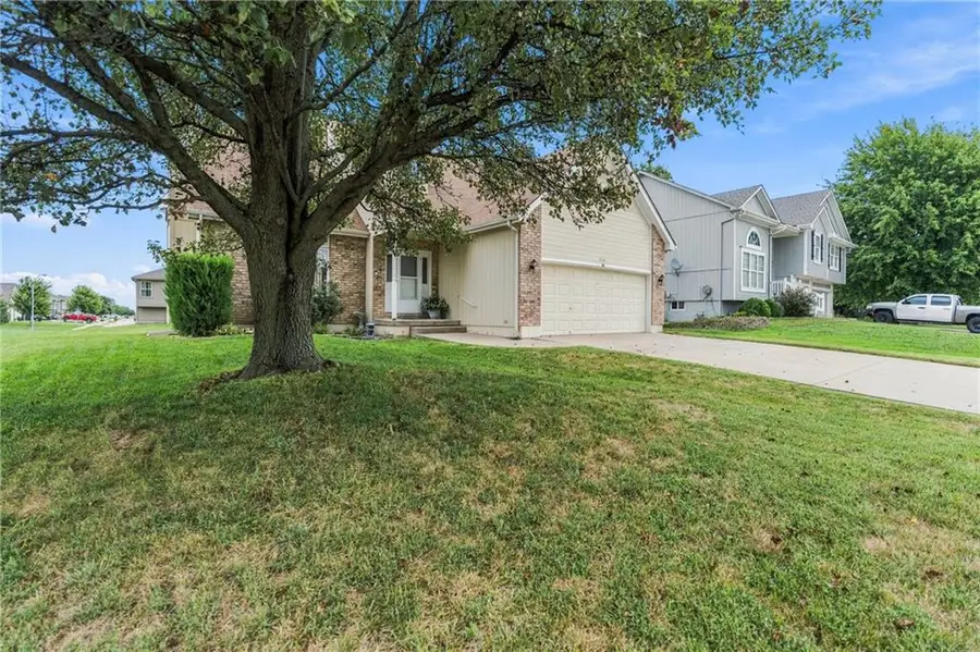1112 Camelot Drive, Raymore, MO 64083 - #3