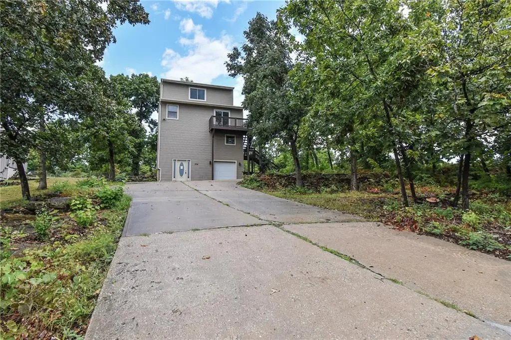 304 E 164th Terrace, Belton, MO 64012 - #1
