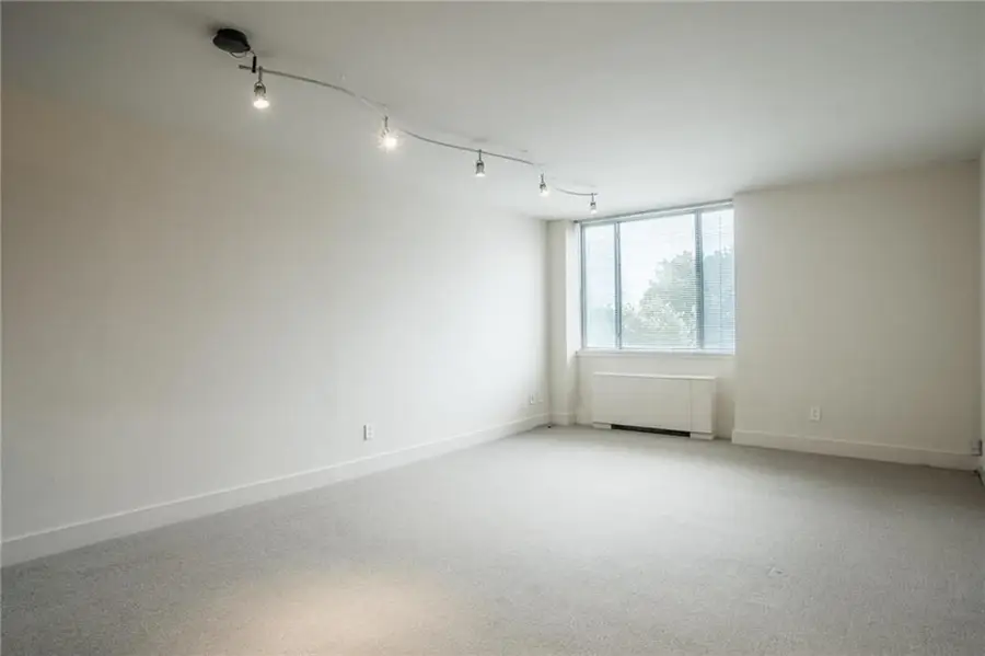 600 E 8th Street #5o, Kansas City, MO 64106 - #3