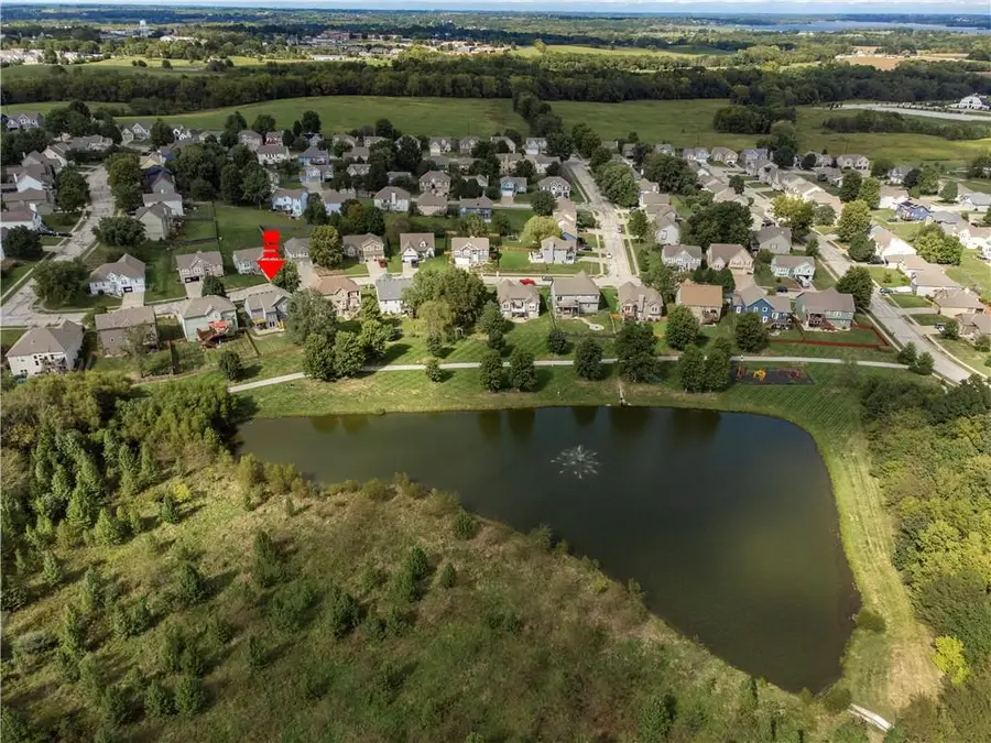 407 Killarney Lane, Smithville, MO 64089 - #3