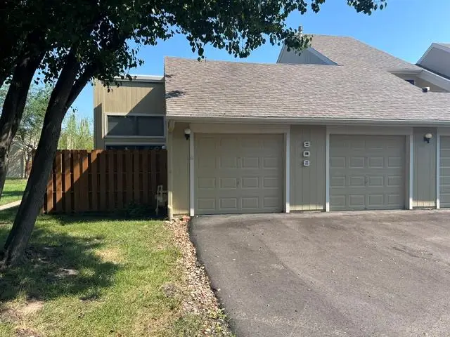 808 E 121st Terrace, Kansas City, MO 64146 - #1