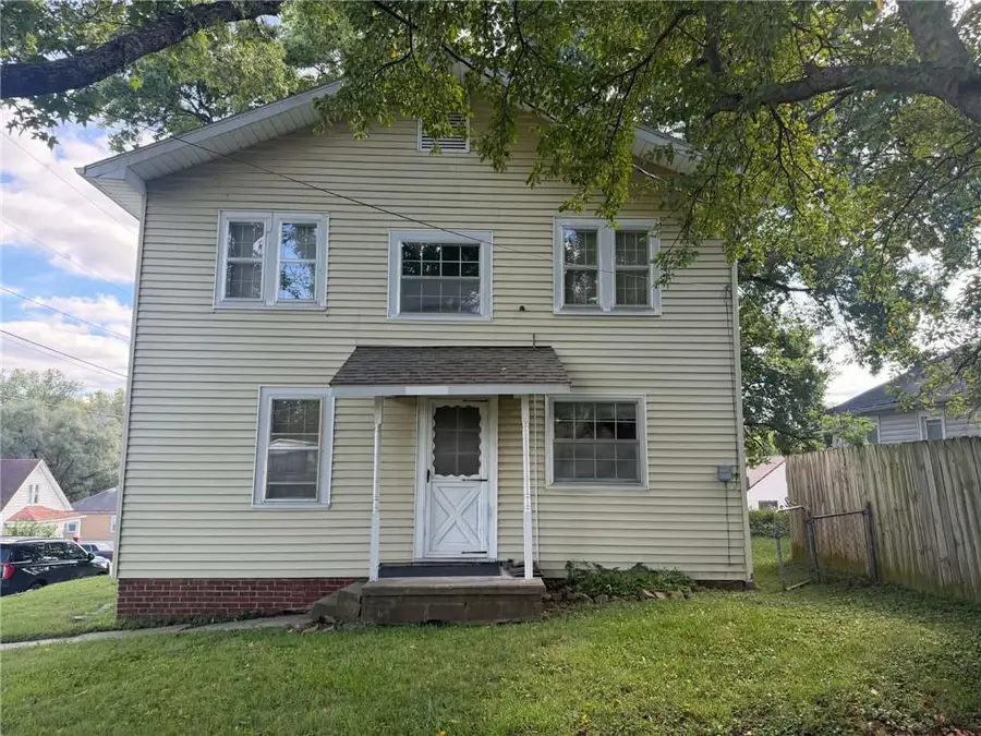 1813 Clifford Street, Saint Joseph, MO 64505 - #3