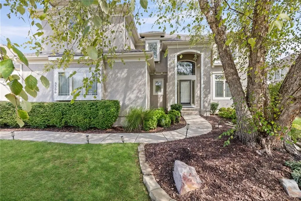5306 W 165th Terrace, Overland Park, KS 66085 - #1