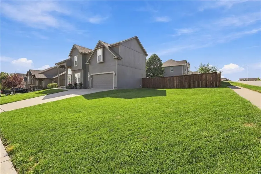 9644 Adrian Avenue, Kansas City, MO 64154 - #3