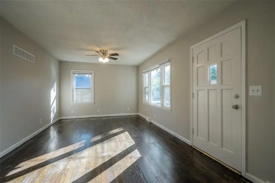 5405 Woodson Road, Raytown, MO 64133 - #2