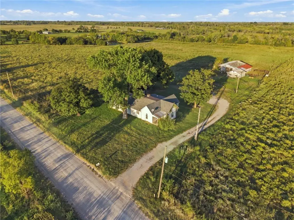 1455 205th Street, Fort Scott, KS 66701 - #1