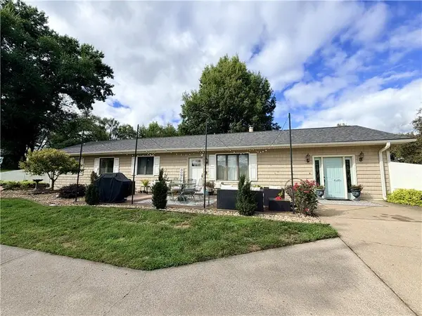 2723 Mansfield Road, St Joseph, MO 64503