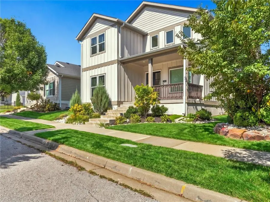8806 NE 81st Terrace, Kansas City, MO 64158 - #2