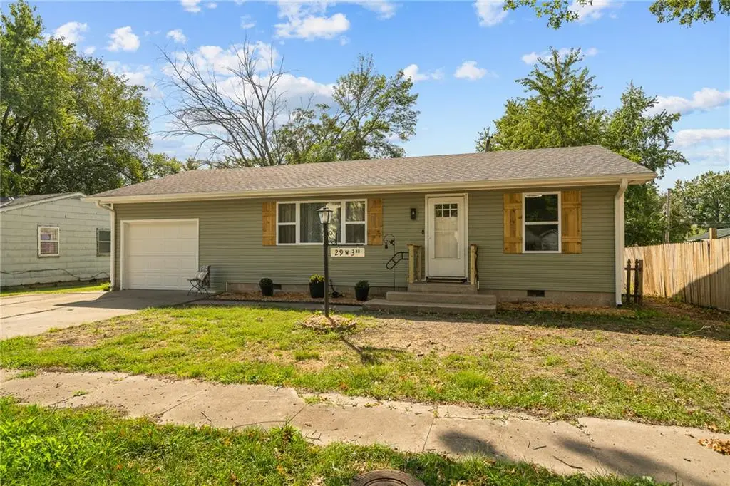 29 W 3 Rd Street, Adrian, MO 64720 - #1