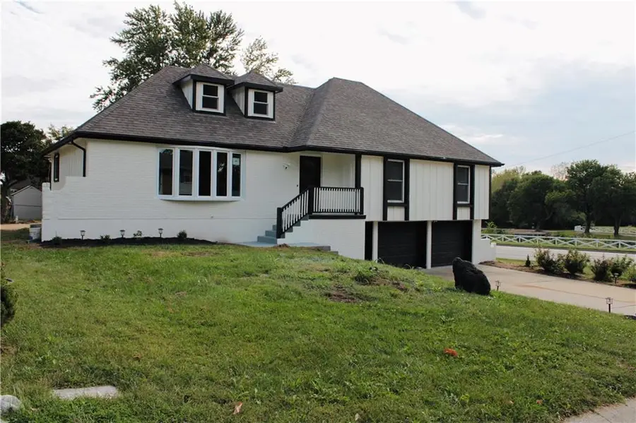 16001 E 30 Street, Independence, MO 64055 - #2