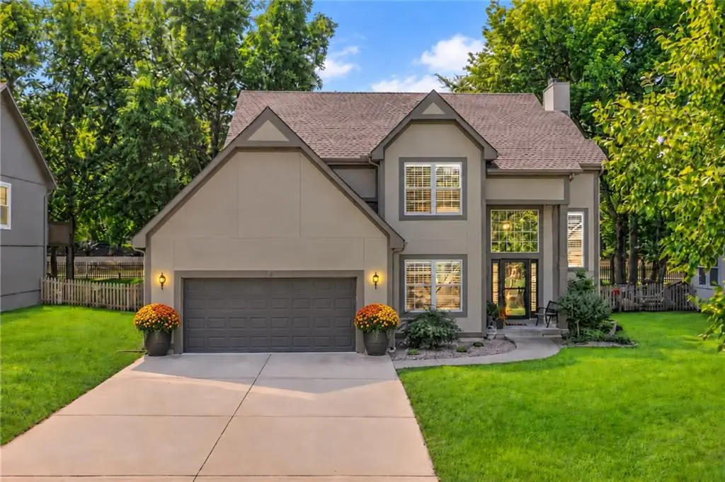 509 NE Garnet Lane Ne, Lees Summit, MO 64064 - #1