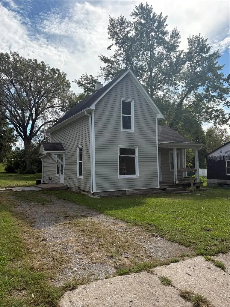 625 Kelsey Avenue, Cameron, MO 64429 - #1