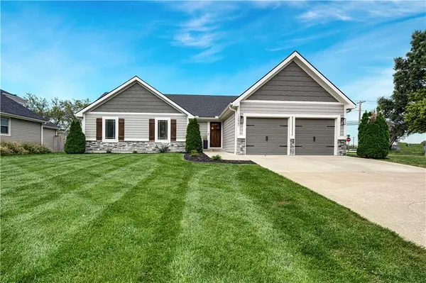 12647 W 66th Terrace, Shawnee, KS 66216