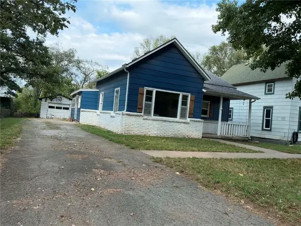 736 S Clark Street, Fort Scott, KS 66701