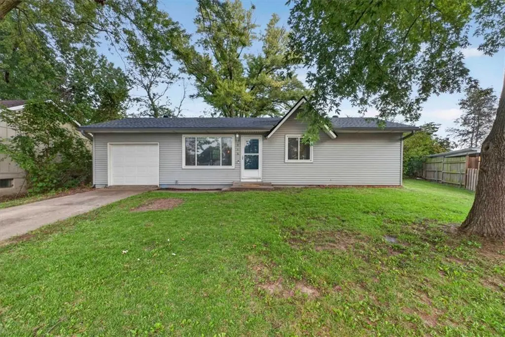 315 N 82nd Terrace, Kansas City, KS 66112 - #1
