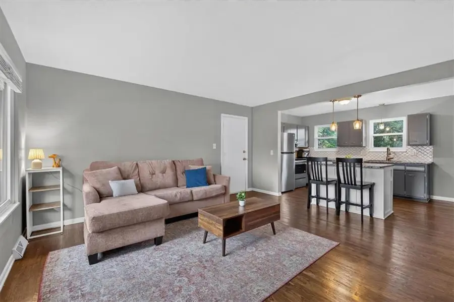 315 N 82nd Terrace, Kansas City, KS 66112 - #2