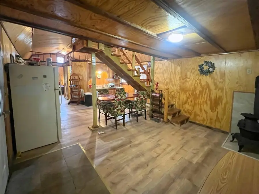 34 Hackberry Drive, Mound City, KS 66056 - #2