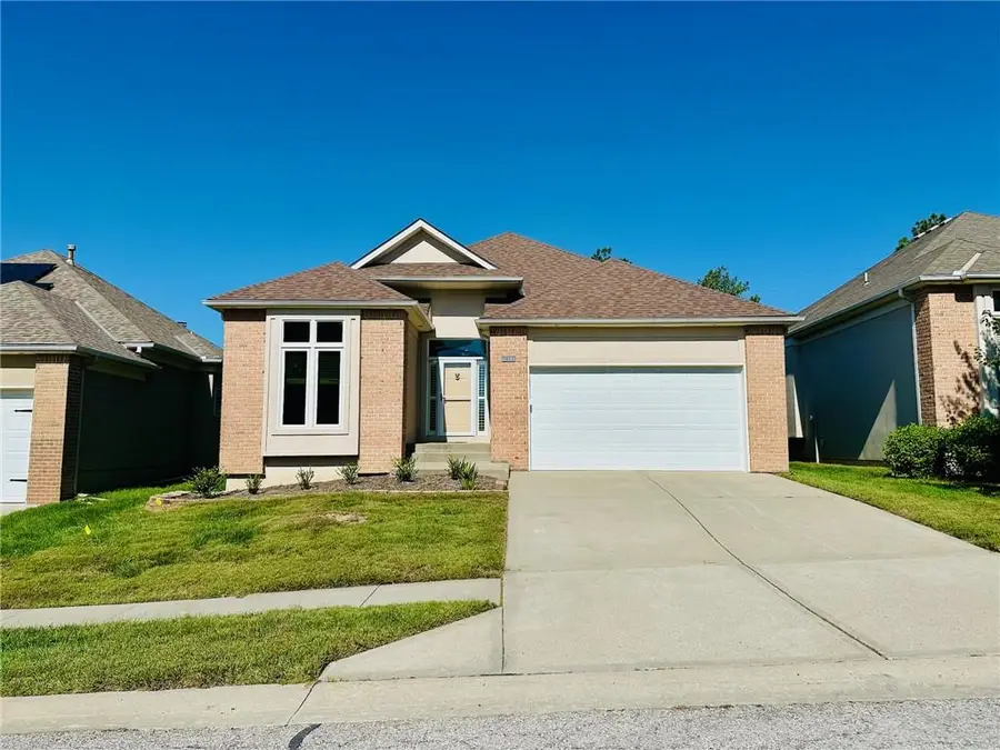 1912 Carter Court, Liberty, MO 64068 - #2