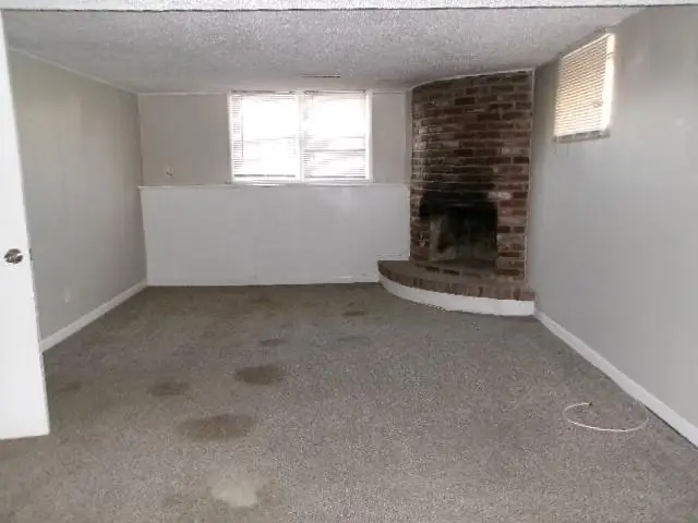 7624 E 75th Street E, Kansas City, MO 64138 - #3