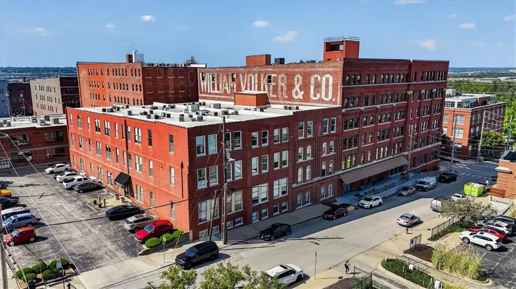 200 Main Street #512, Kansas City, MO 64105 - #1