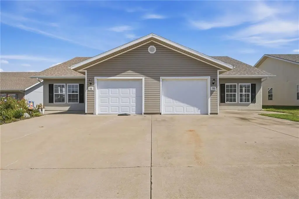 708 Meadow Court, Peculiar, MO 64078 - #1