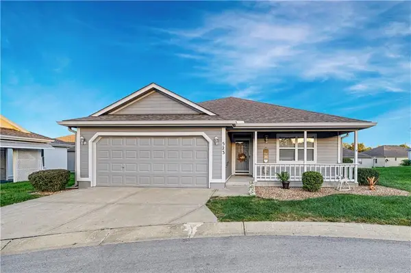 523 Mars Court, Raymore, MO 64083