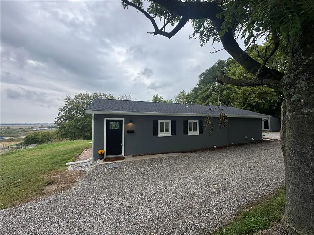 119 E Davis Street, Mound City, MO 64470 - #1