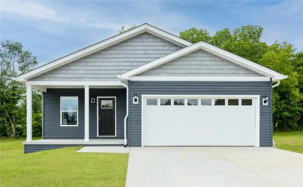 3038 N 22nd Street, Kansas City, KS 66104 - #1