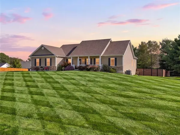 17265 Cortona Drive, St Joseph, MO 64505