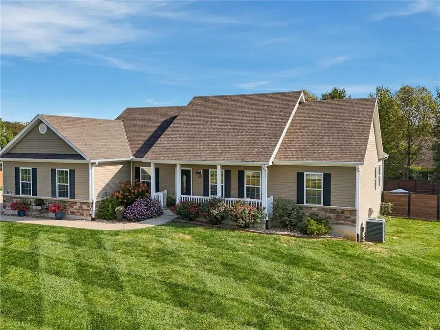 17265 Cortona Drive, Saint Joseph, MO 64505 - #3