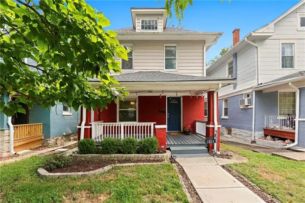 1211 W 40th Street, Kansas City, MO 64111 - #1