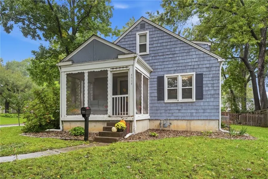 4514 W 62nd Terrace, Fairway, KS 66205 - #2