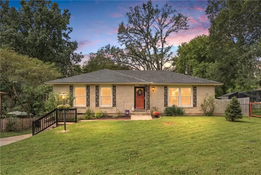 2112 N 75th Terrace, Kansas City, KS 66109 - #2