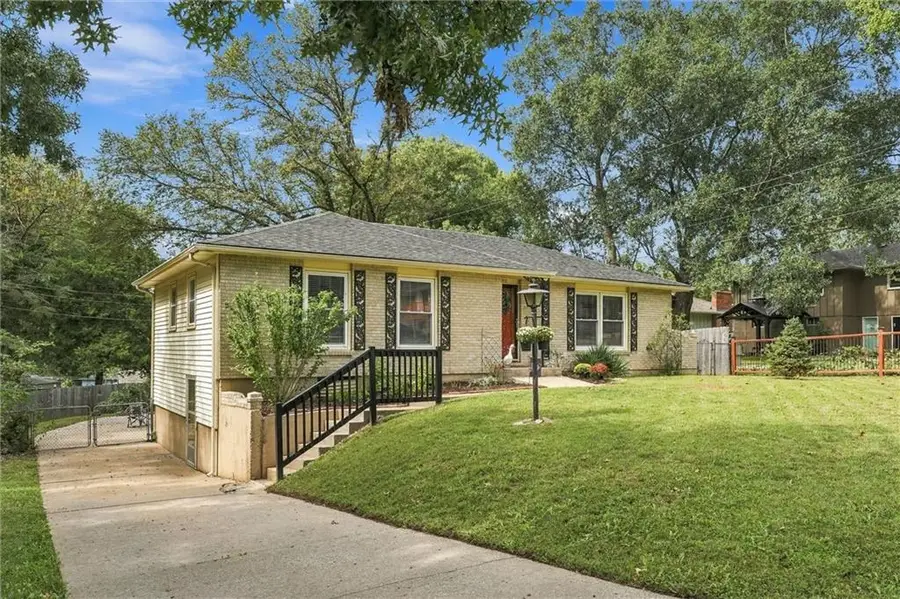 2112 N 75th Terrace, Kansas City, KS 66109 - #3