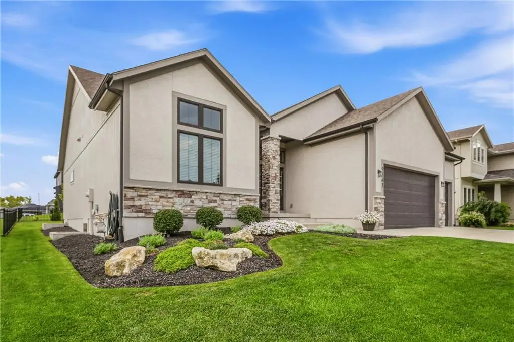 9141 Carbondale St. Carbondale Street, Lenexa, KS 66227 - #1