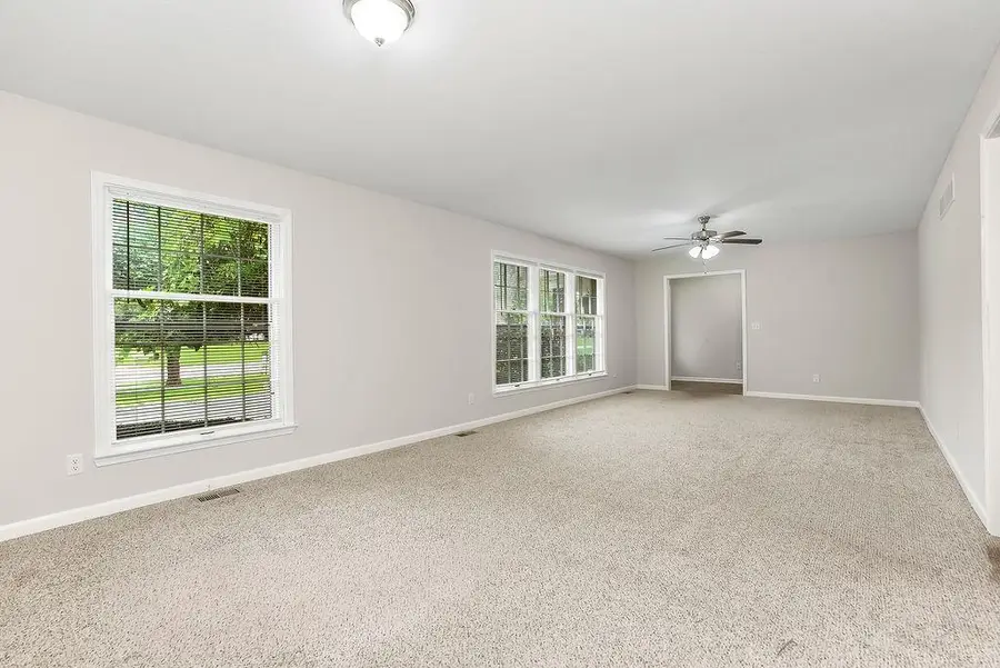 305 NW Obrien Road, Lees Summit, MO 64063 - #3