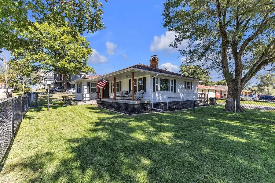 207 S 5th Street, Savannah, MO 64485 - #3