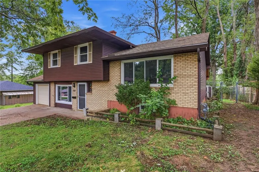 408 N Kirk Avenue, Independence, MO 64050 - #3
