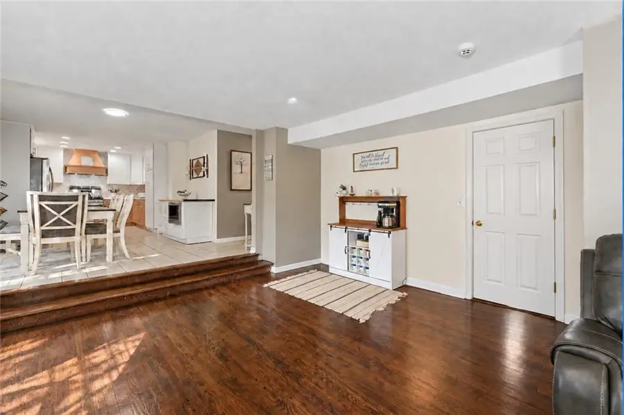 12408 Monroe Avenue, Grandview, MO 64030 - #3